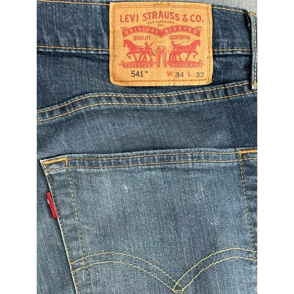 Levi's 541 Jeans Mens 34x32 Med Wash Blue Athletic Tapered Stretch Denim Casual